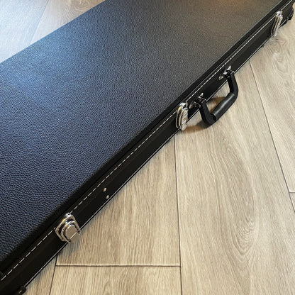 Black Hardshell Electric Guitar Hard Case for Strat and Tele Guitars, Lockable2