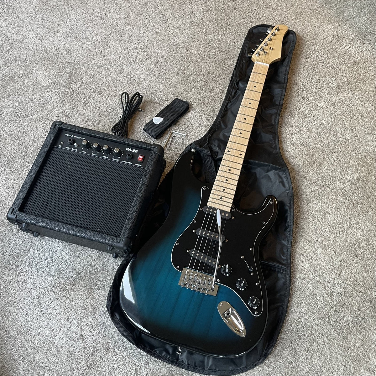 Blue Electric Guitar Starter Package with 20-Watt Amp and Accessories Full-Size3