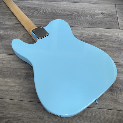 Full‑Size Arctic Blue Electric Guitar – Dual Single‑Coil Pickups, Maple Neck14
