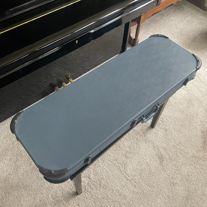 Blue Hard Shell Electric Guitar Case, Lockable with Key For Strats and Teles3