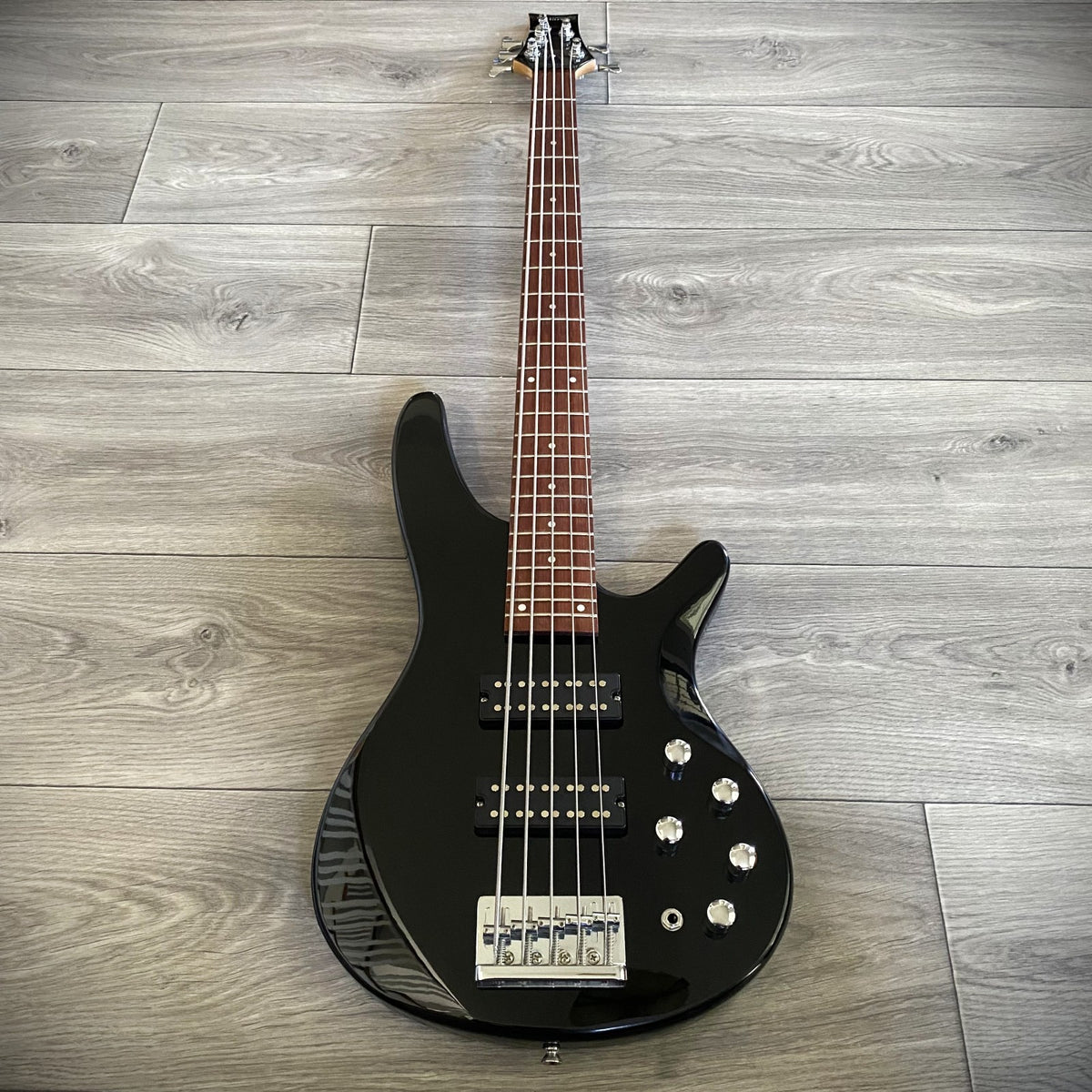 Black 5‑String Bass Guitar – Full‑Size, 24‑Fret Laurel Fretboard, HH Pickups3