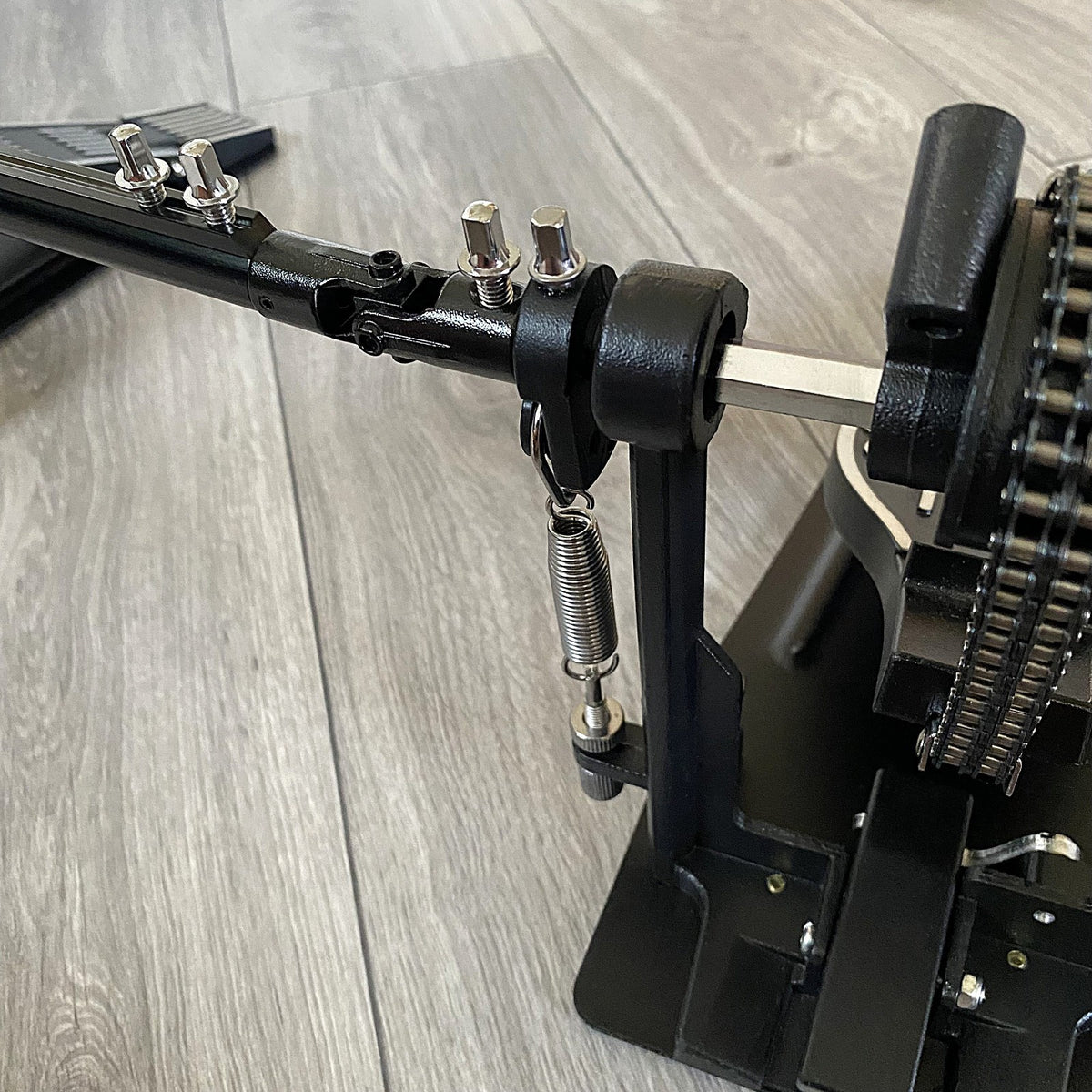 Double Bass Drum Kick Pedal, Adjustable Drive and Beaters, Wool Felt Hammers5