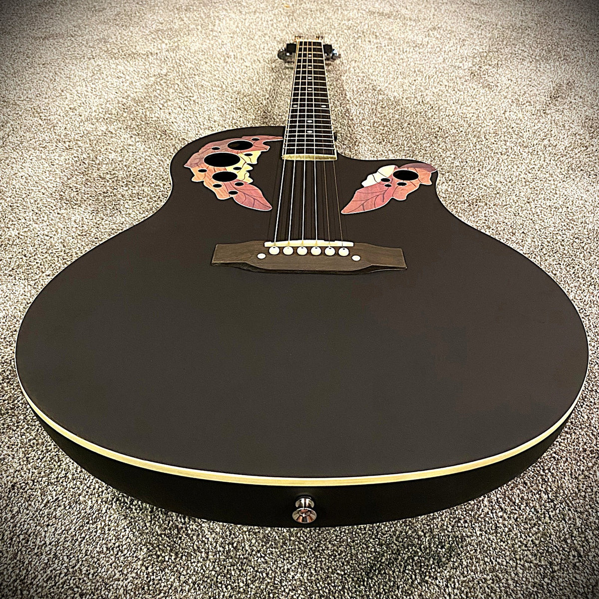 41" Black Acoustic Guitar – Cutaway Body, Laminate Spruce Top, ABS Rounded Back5