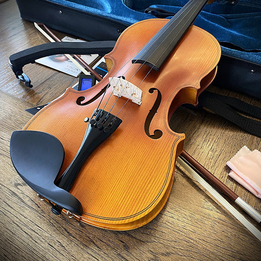 Full-Size 4/4 Solid Wood Violin Starter Package with High-Quality Case, and More0
