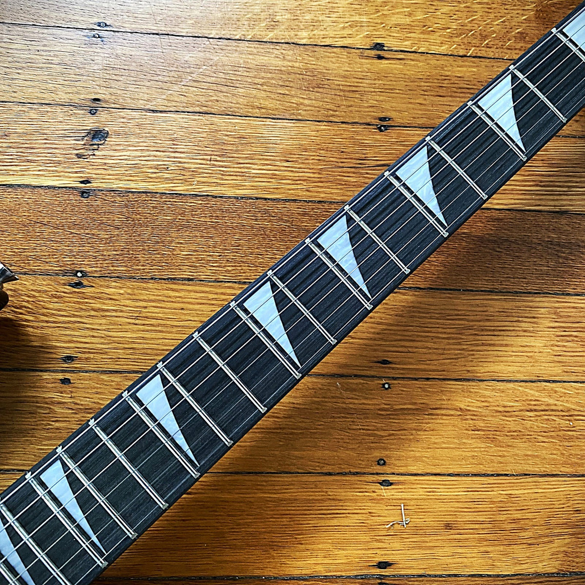 Full‑Size 24‑Fret Electric Guitar – Sawtooth Inlays, HSH Pickups, Tremolo Bridge8
